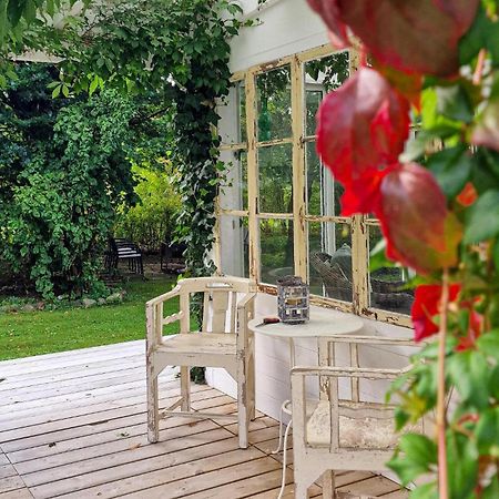 Beautiful Home In Hjaernarp With Jacuzzi 외부 사진